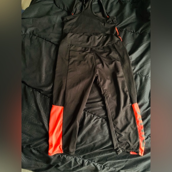 2 piece pink set - Picture 3 of 6